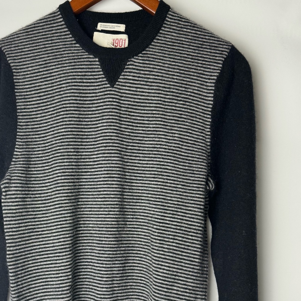 Men’s 1901 striped sweater